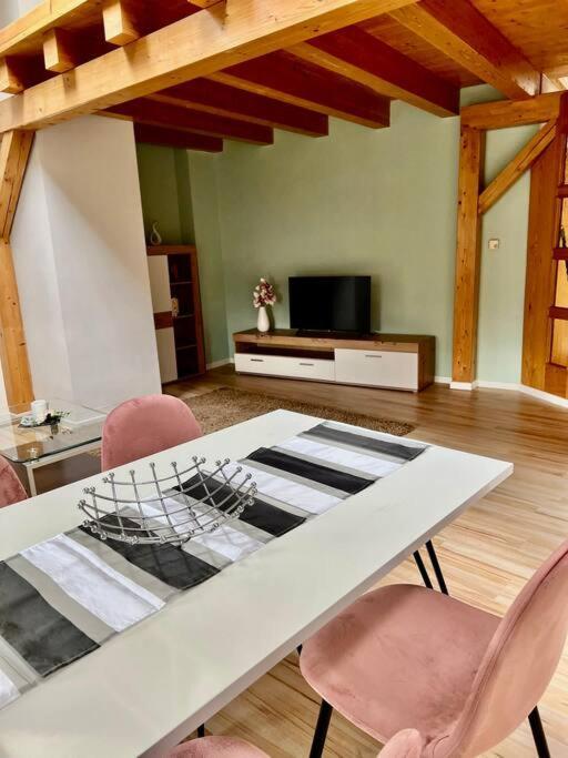 Wanderurlaub Mit Und Ohne Hund! Διαμέρισμα Harra Εξωτερικό φωτογραφία